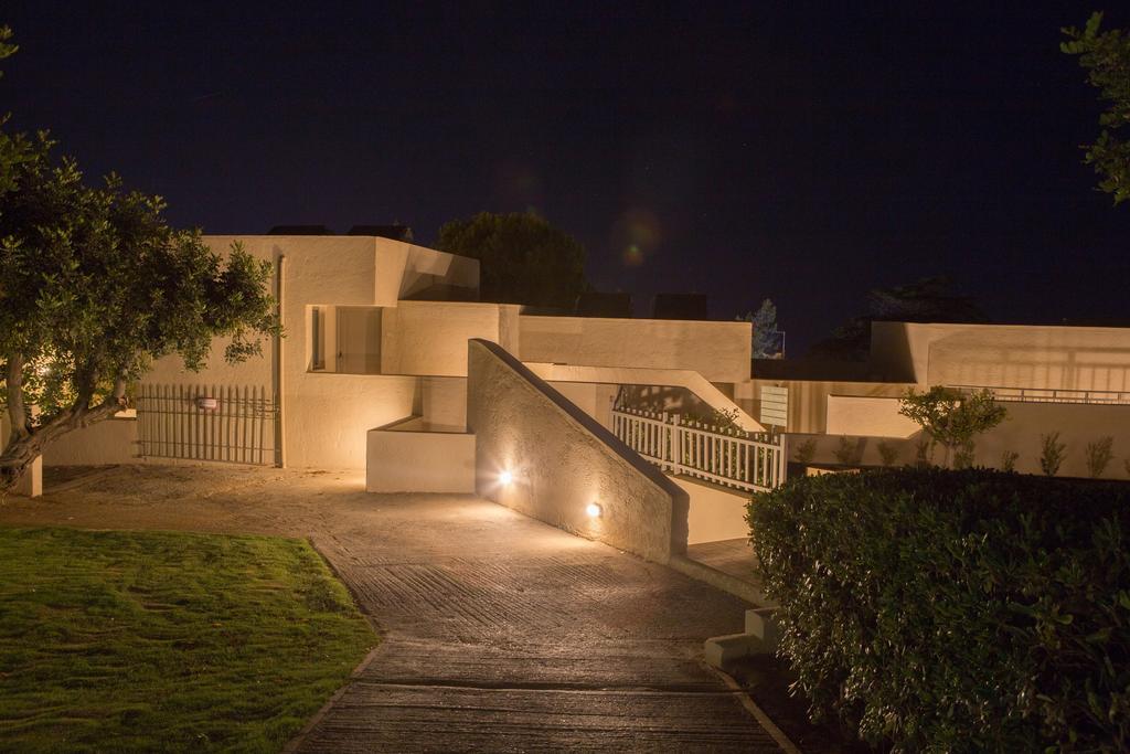 Sundance Apartments & Suites Херсониссос Экстерьер фото